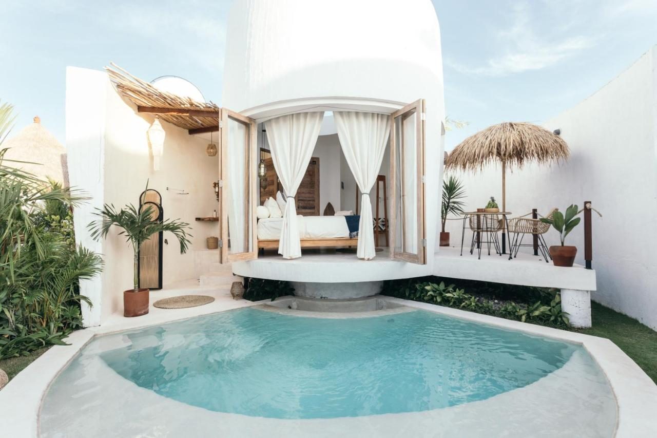 1-Bedroom Private Pool Villas — interior view 3